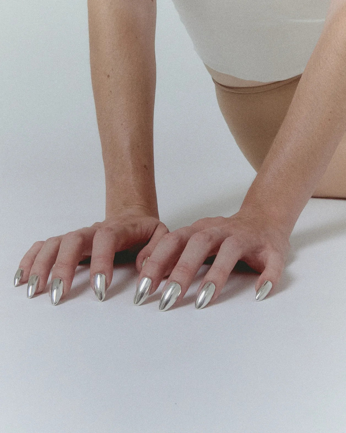 24 Solid Metal Nails